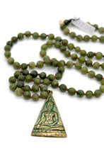 Load image into Gallery viewer, Buddha Necklace 2 - Green Agate
