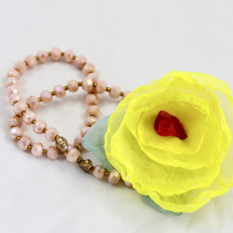 Crystals and Flower Stretch Bracelet -The Classics Collection- B1-991