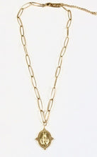 Load image into Gallery viewer, Short 24K Gold Plate Necklace -French Flair Collection- N2-977
