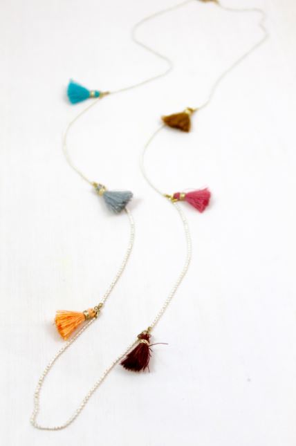 Tiny Tassel Long Necklace -The Classics Collection- N2-721