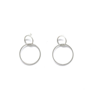 Simple Small Double Hoop Earrings in Silver -French Flair Collection- E4-082
