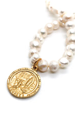 Load image into Gallery viewer, Freshwater Pearl Bracelet With Gold French Religious Medal Charm -French Medals Collection- B6-011
